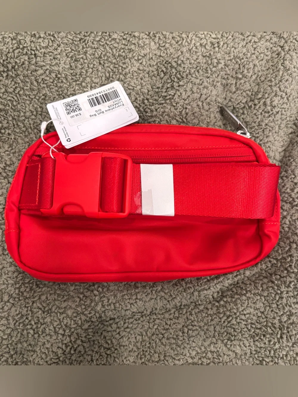 New with tags Lululemon Everywhere Belt Bag 1L Red Crossbody Pouch Fanny Pack